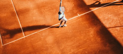 Tennis Aufschlag 