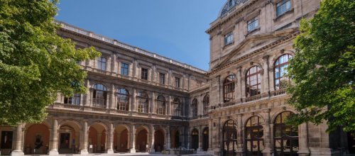 Arkadenhof Universität Wien