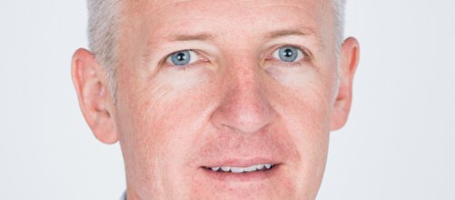 Ein Porträt vom Arzt Christian Kammerlander, der direkt und freundlich blickt.