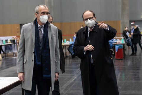 Meinhard Eckl, Kammerdirektion der Wirtschaftskammer Wien und ÖÄK-Präsident Thomas Szekeres.